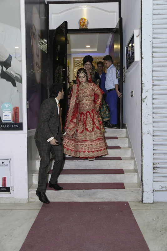 Faces Laces Unisex Salon Faridabad bride