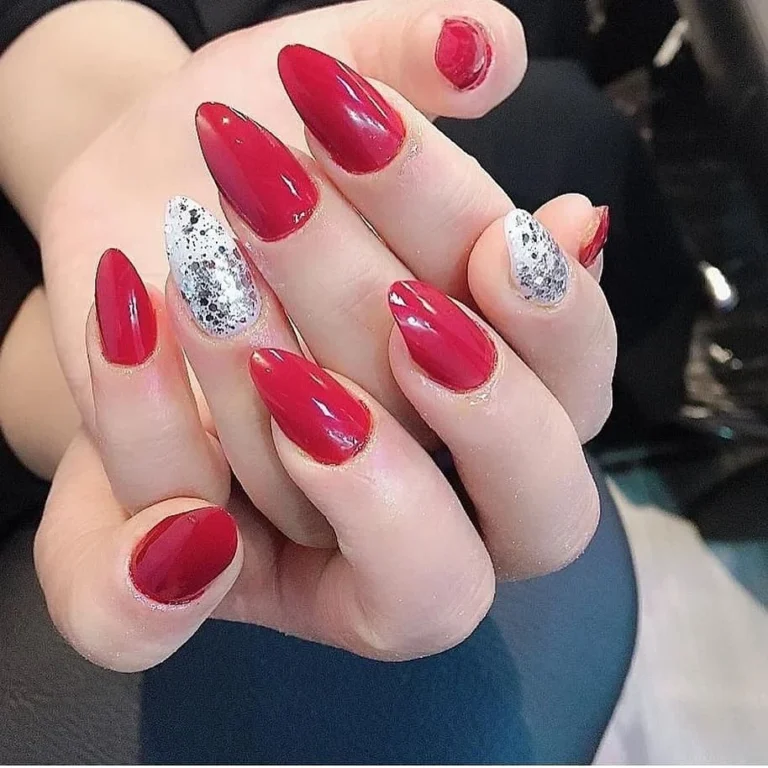 Gold Scissors Unisex Salon Rewari nails 768x768