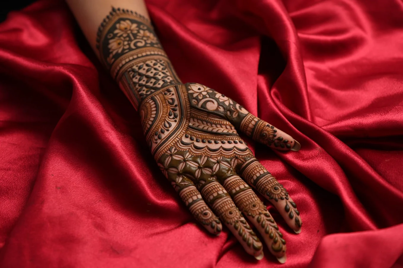 Just Glam Makeup Studio Faridabad mehndi