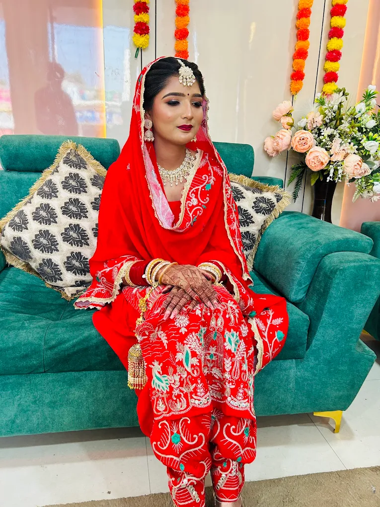 Kamal Makeovers Dabwali bride