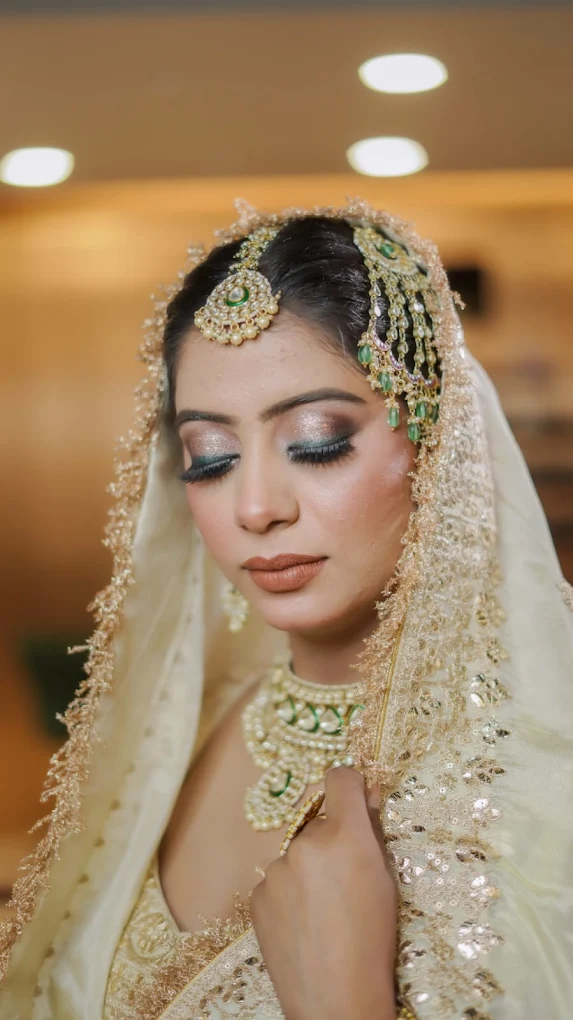 Knuckout Luxury Salon Yamunanagar bride