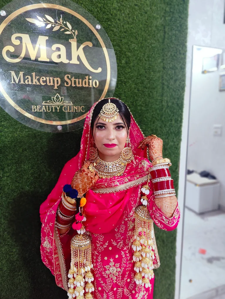 Mak Bridal Makeup Studio Cheeka bride