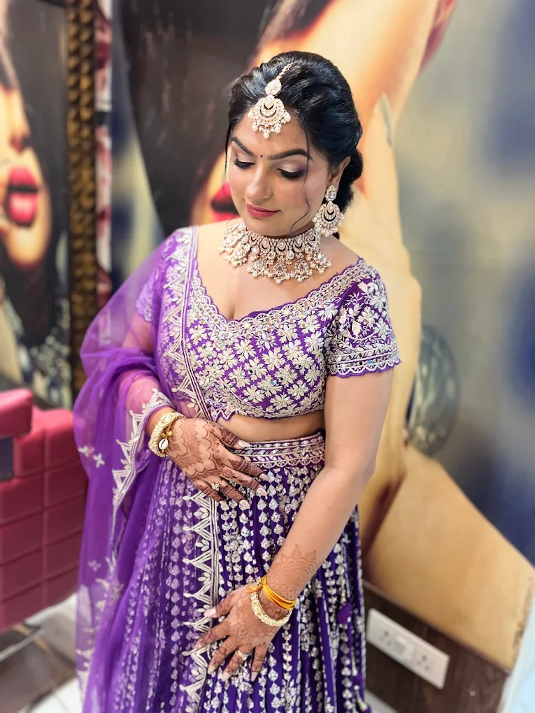 Makeover zone by Simran studio Faridabad makeupp