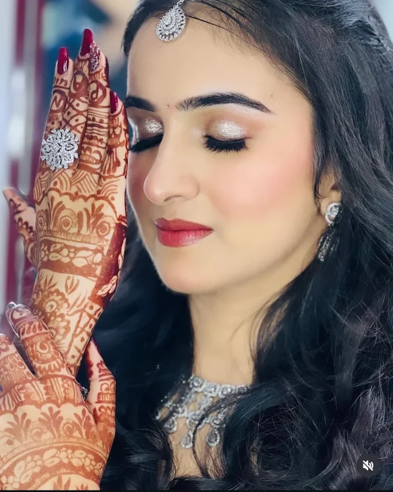 Mallika Taneja Makeup Studio Fatehabad makeup 768x961