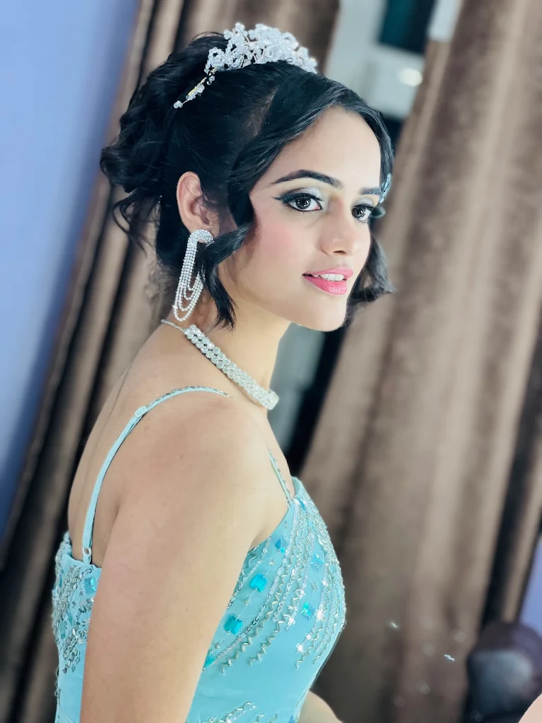 Mallika Taneja Makeup Studio Fatehabad party make up