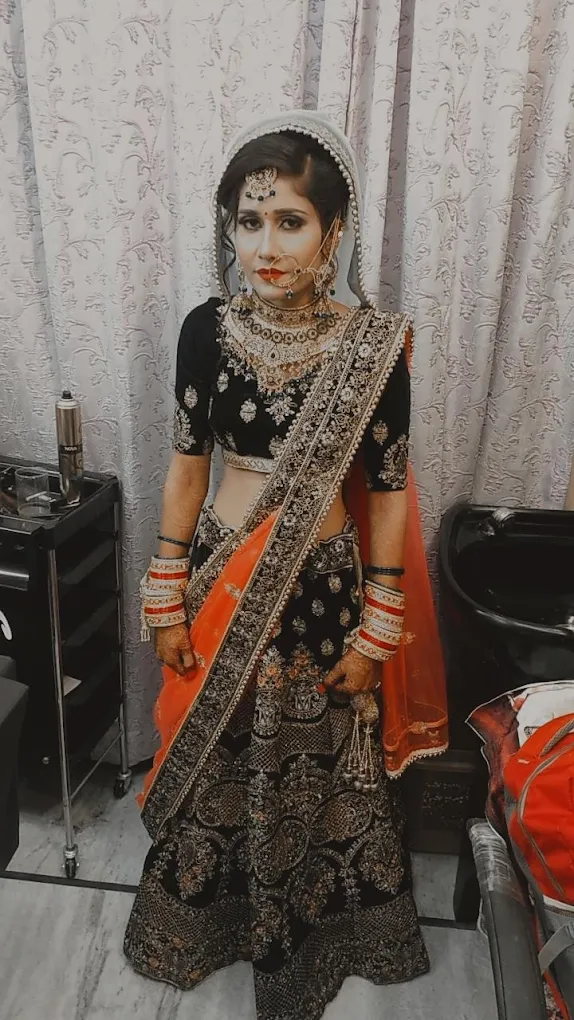Mirror Makeovers Bhiwani bridal