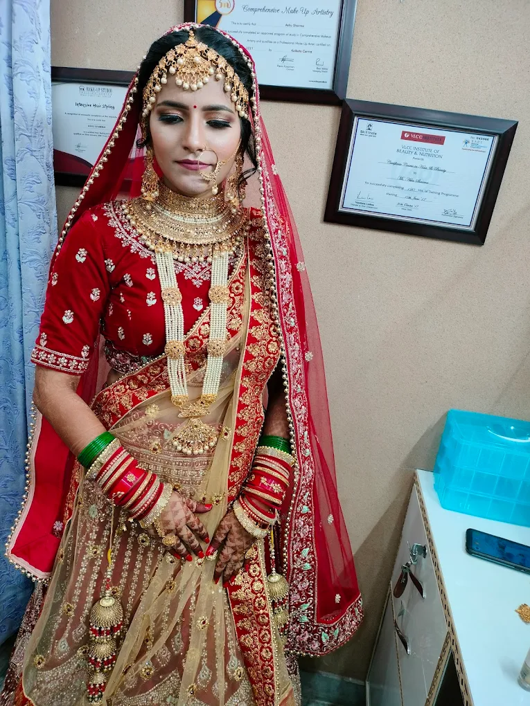 Mirror Makeovers Bhiwani bride