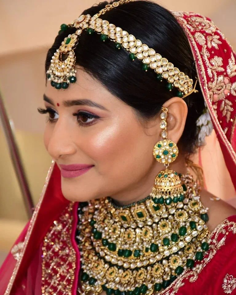 Neeta Beauty Clinic Faridabad makeupp 768x960