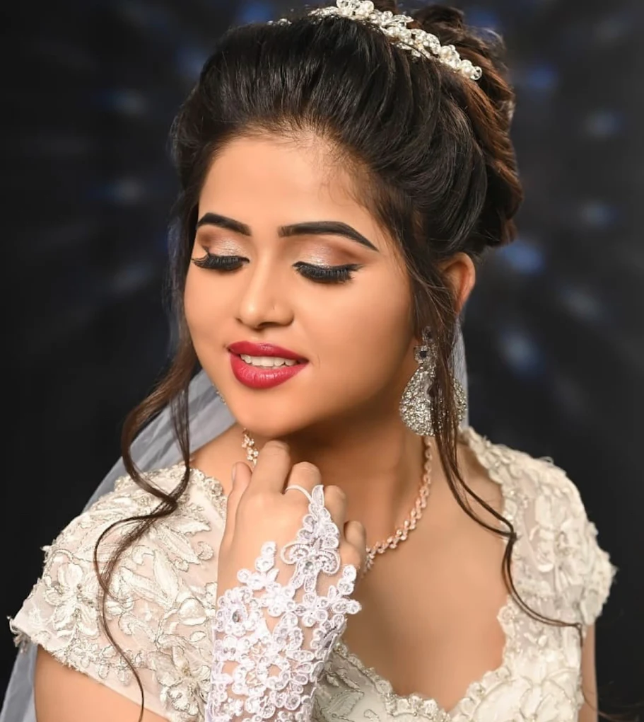 Pink Me Up Beauty And Bridal Lounge Pinjore makeupp