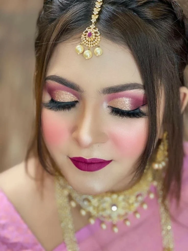 Red Rose Salon Tohana makeup