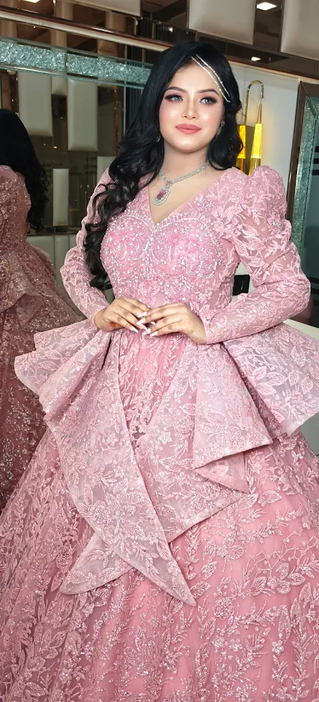 Ritu Chawla Makeovers faridabad engagement makeup