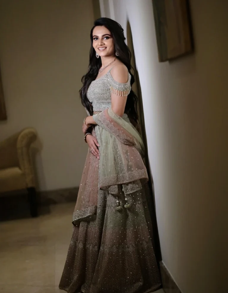 Shivangi Verma Makeup Studio faridabad makeupp 768x988