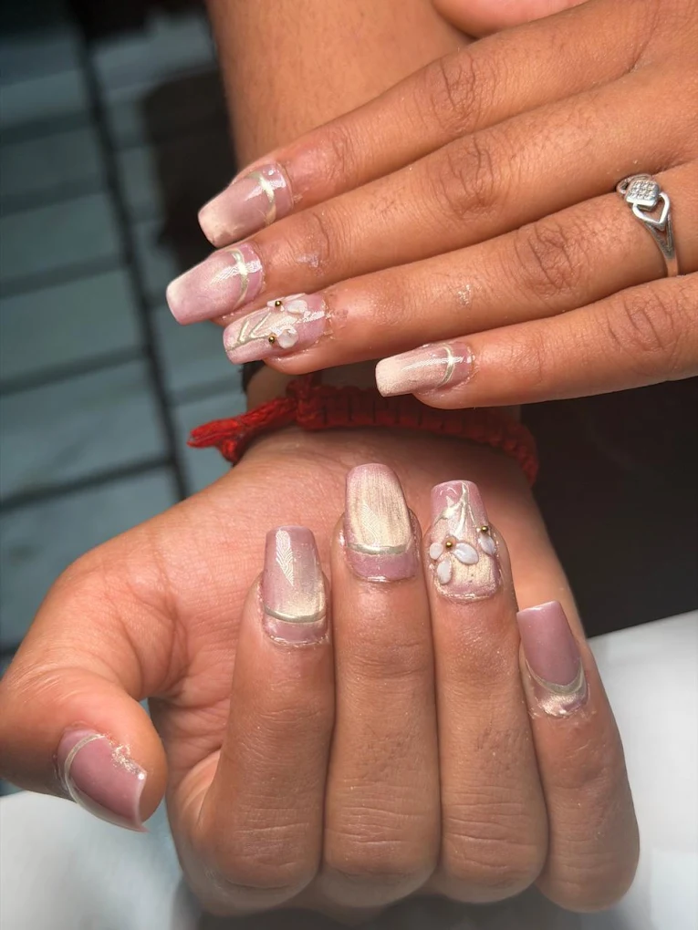 Siya beauty parlour and nail art studio Narwana cat eye nails