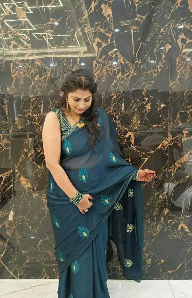 Sumiti Beauty Lounge Bhiwani makeupp