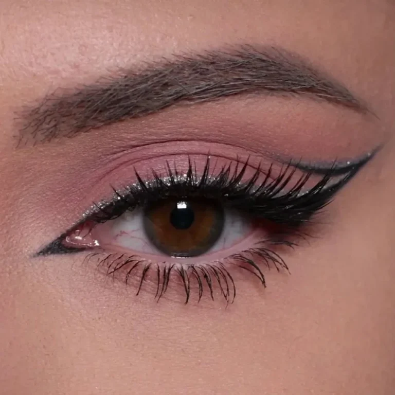 The Real Looks Unisex Salon Fatehabad makeup 768x768
