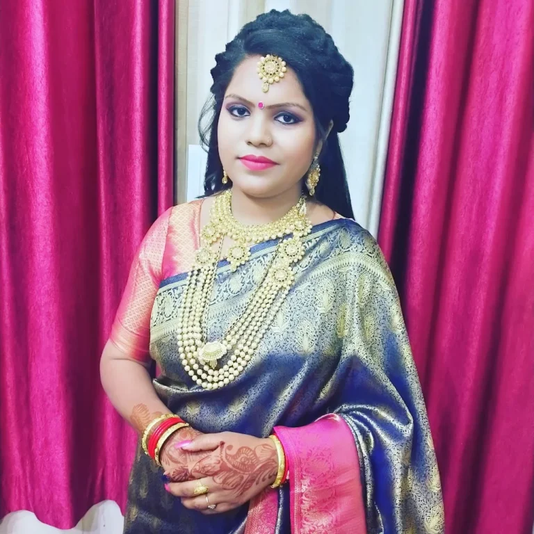 Tip Top Beauty Parlour Faridabad makeup 768x768