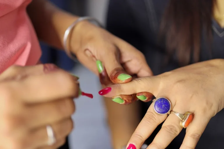 Wellness Beauty Salon Dharuhera nails 768x512