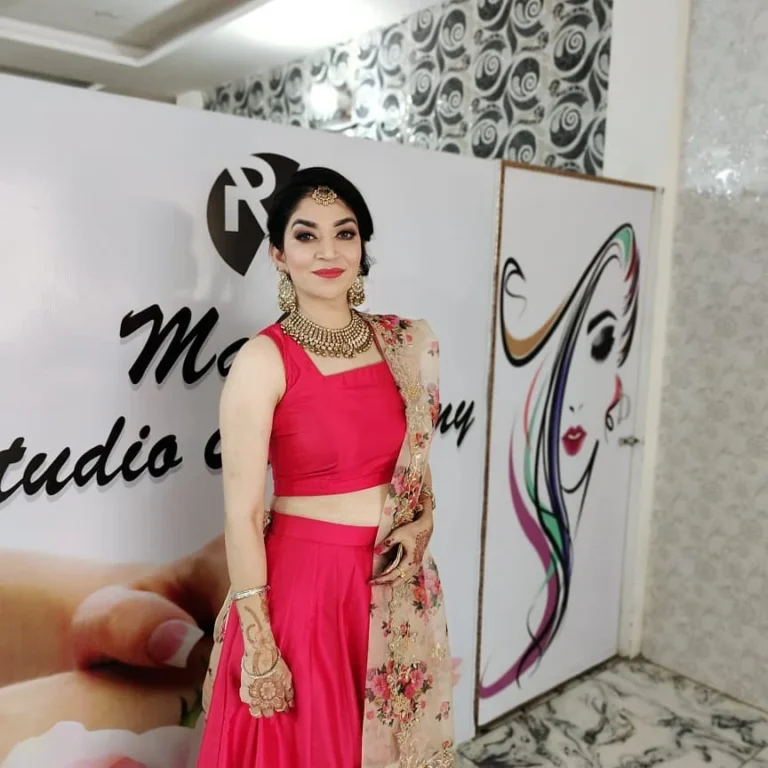 Womens Care Salon Yamunanagar makeup 768x768