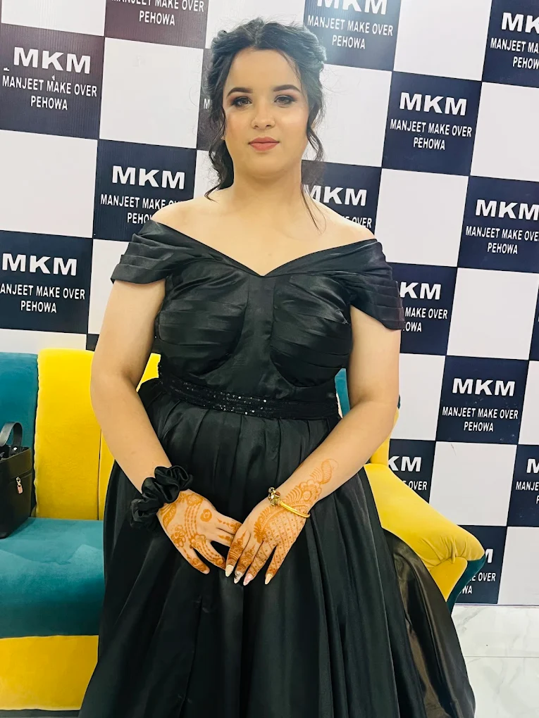 MKM studio the unisex salon Pehowa party makeup
