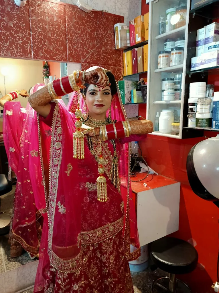 New Modern Beauty parlour Shahbad bride