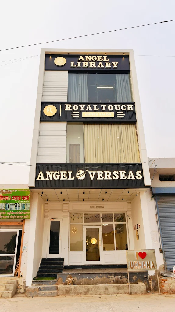 Royal touch Unisex Salon Uchana profile image