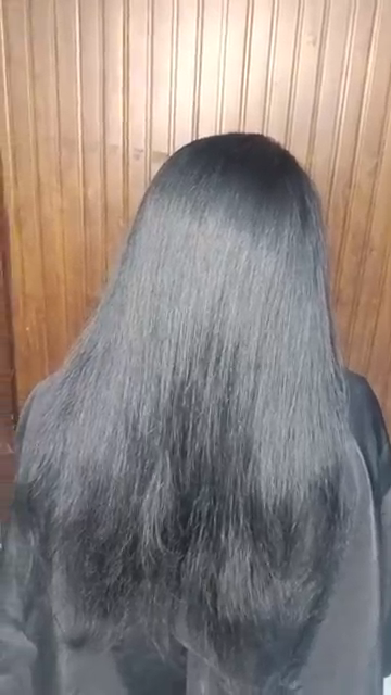 1000218408